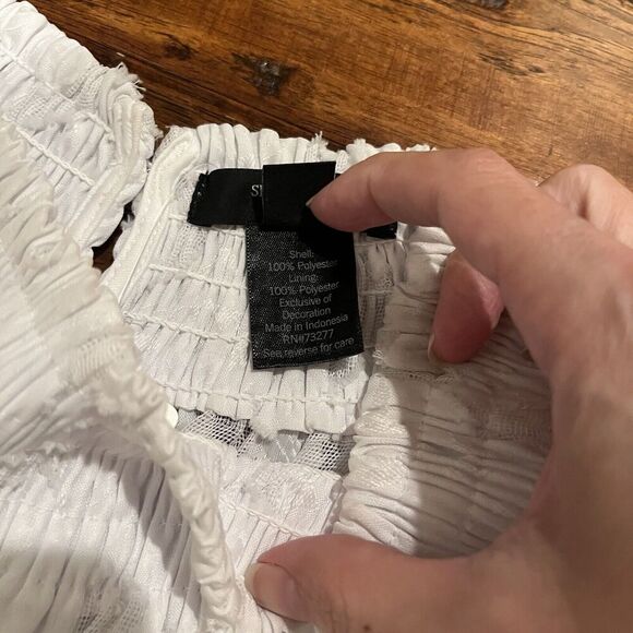 NWT Simply Vera Vera Wang Medium Smocked Neck Day Dress White - Picture 11 of 12